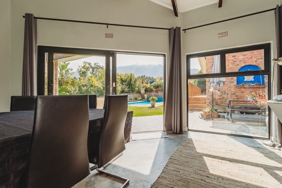 6 Bedroom Property for Sale in Camphersdrift Western Cape